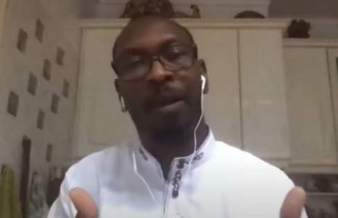 Schwarzer Soros Aktivist: „Es ist notwendig, den weißen Mann zu töten“